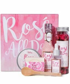 Gift The Rose Scented Spa Gift Set To Her