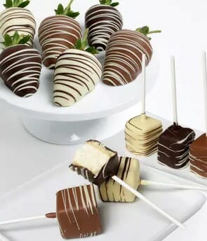 Chocolate Covered Strawberries Cheese Pops